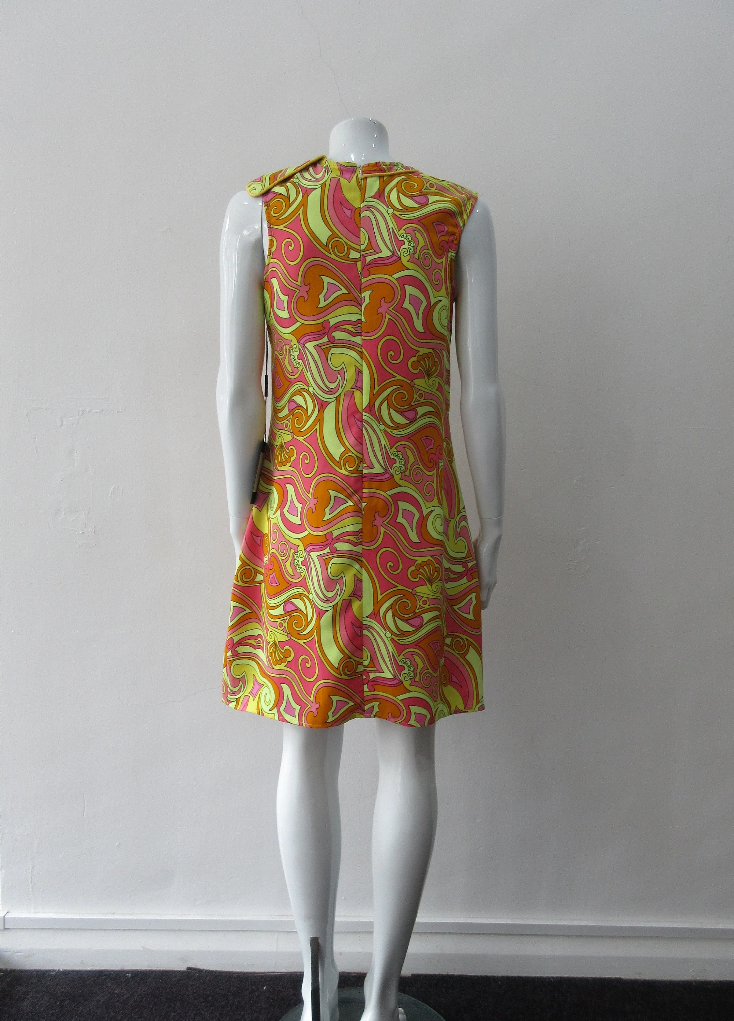 080813 -Bright Yellow Print Dress