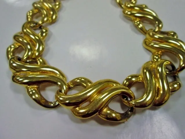 ANNE KLEIN LION Thick GOLDTONE Chainlink CHOKER Necklace Collar Jewelry Statement Swirly Glam